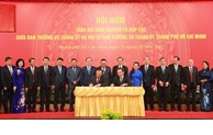 Hà Nội và thành phố Hồ Chí Minh ký kết 10 nội dung hợp tác phát triển